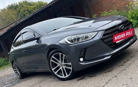 Hyundai Avante, 2018 год, 1 850 000 рублей, 2 фотография