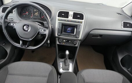 Volkswagen Polo VI (EU Market), 2016 год, 1 130 000 рублей, 14 фотография