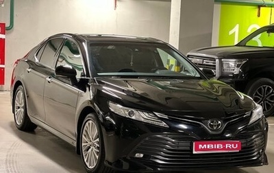 Toyota Camry, 2019 год, 2 850 000 рублей, 1 фотография