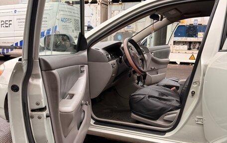 Toyota Corolla, 2004 год, 380 000 рублей, 10 фотография