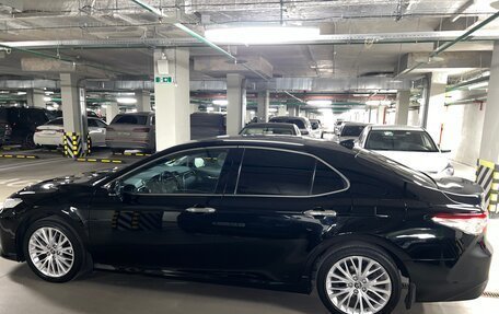 Toyota Camry, 2019 год, 2 850 000 рублей, 6 фотография