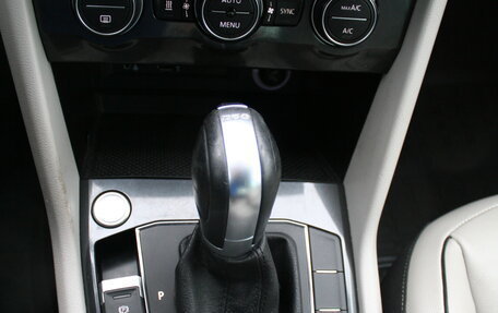 Volkswagen Tiguan II, 2017 год, 2 300 000 рублей, 12 фотография