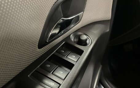 Chevrolet Cruze II, 2012 год, 800 000 рублей, 12 фотография