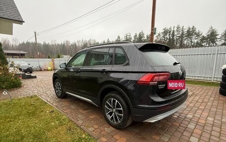 Volkswagen Tiguan II, 2020 год, 2 800 000 рублей, 4 фотография