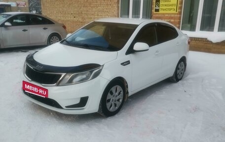 KIA Rio III рестайлинг, 2014 год, 735 000 рублей, 3 фотография