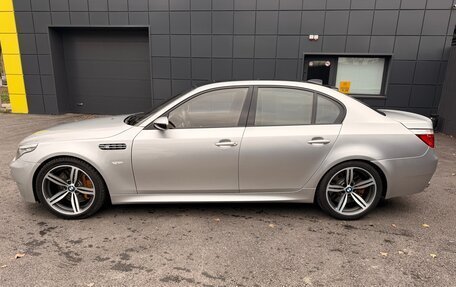 BMW 5 серия, 2006 год, 3 300 000 рублей, 4 фотография