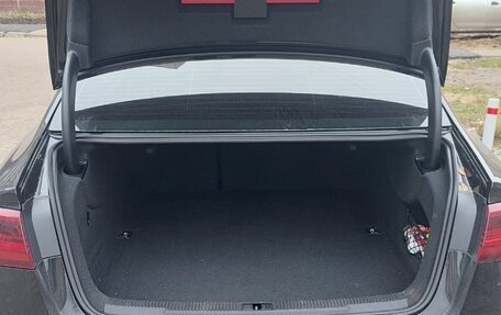 Audi A6, 2016 год, 2 650 000 рублей, 16 фотография