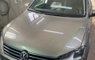 Volkswagen Passat B7, 2013 год, 975 000 рублей, 1 фотография