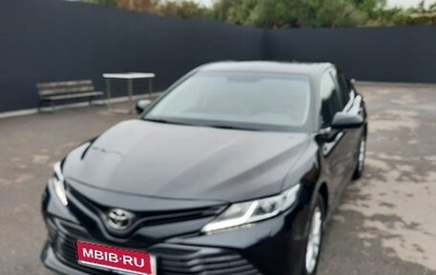 Toyota Camry, 2019 год, 2 400 000 рублей, 1 фотография