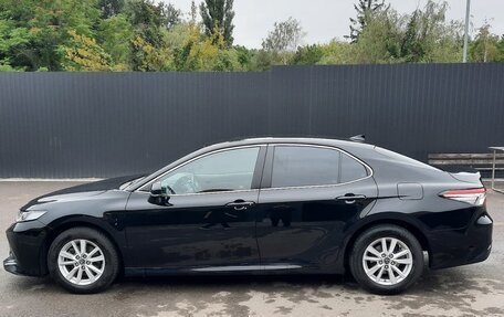 Toyota Camry, 2019 год, 2 400 000 рублей, 6 фотография