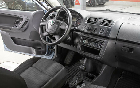 Skoda Fabia II, 2011 год, 898 000 рублей, 9 фотография