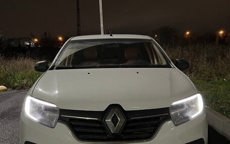 Renault Logan II, 2018 год, 670 000 рублей, 1 фотография