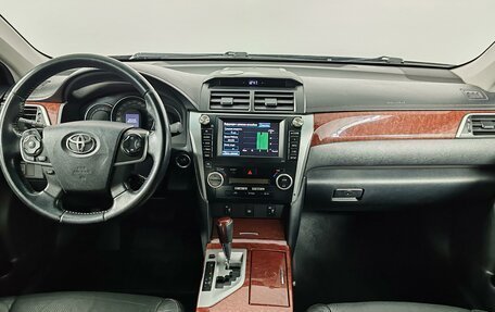 Toyota Camry, 2012 год, 1 410 000 рублей, 14 фотография