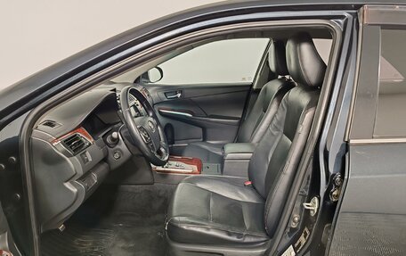 Toyota Camry, 2012 год, 1 410 000 рублей, 16 фотография