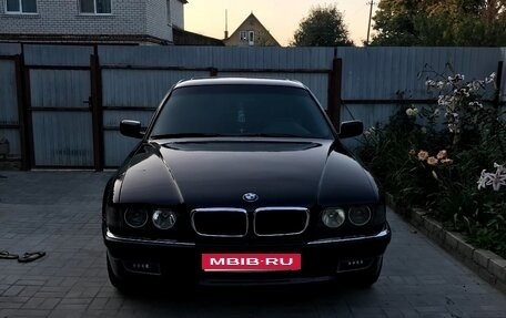 BMW 7 серия, 1998 год, 720 000 рублей, 1 фотография