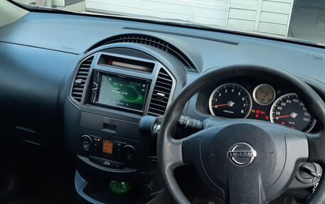 Nissan Lafesta I, 2008 год, 700 000 рублей, 7 фотография