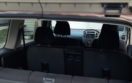 Nissan Lafesta I, 2008 год, 700 000 рублей, 9 фотография