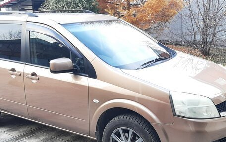 Nissan Lafesta I, 2008 год, 700 000 рублей, 2 фотография