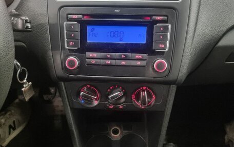 Volkswagen Polo VI (EU Market), 2010 год, 465 000 рублей, 6 фотография