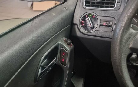 Volkswagen Polo VI (EU Market), 2010 год, 465 000 рублей, 7 фотография