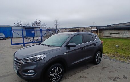 Hyundai Tucson III, 2018 год, 2 260 000 рублей, 2 фотография