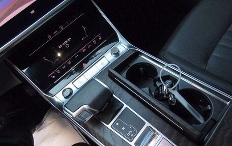 Audi A6, 2021 год, 2 900 000 рублей, 15 фотография