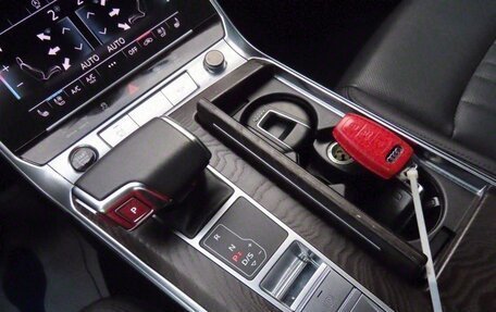 Audi A6, 2021 год, 2 900 000 рублей, 26 фотография