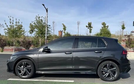 Volkswagen Golf VIII, 2022 год, 1 720 885 рублей, 4 фотография