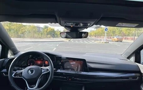 Volkswagen Golf VIII, 2022 год, 1 720 885 рублей, 6 фотография