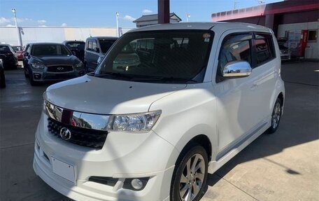 Toyota bB II рестайлинг, 2016 год, 689 000 рублей, 3 фотография