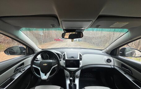 Chevrolet Cruze II, 2012 год, 660 000 рублей, 9 фотография