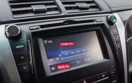 Toyota Camry, 2017 год, 2 120 000 рублей, 14 фотография