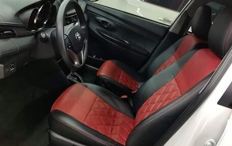 Toyota Yaris XP150 рестайлинг, 2022 год, 1 218 000 рублей, 4 фотография