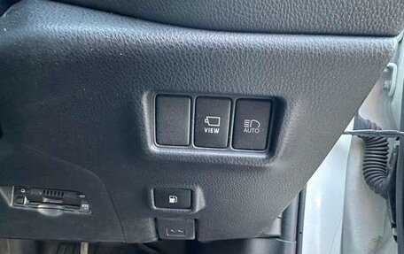 Toyota C-HR I рестайлинг, 2019 год, 1 424 000 рублей, 4 фотография