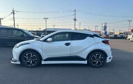 Toyota C-HR I рестайлинг, 2019 год, 1 424 000 рублей, 12 фотография
