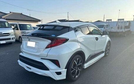 Toyota C-HR I рестайлинг, 2019 год, 1 424 000 рублей, 10 фотография