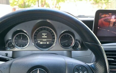 Mercedes-Benz E-Класс, 2011 год, 1 600 000 рублей, 3 фотография