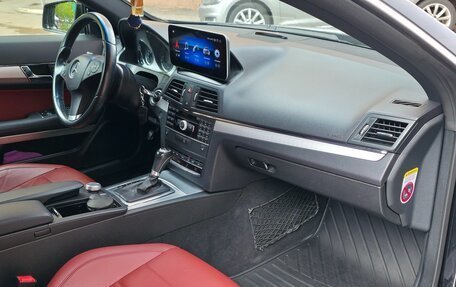 Mercedes-Benz E-Класс, 2011 год, 1 600 000 рублей, 6 фотография