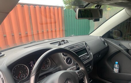 Volkswagen Tiguan I, 2015 год, 2 100 000 рублей, 14 фотография