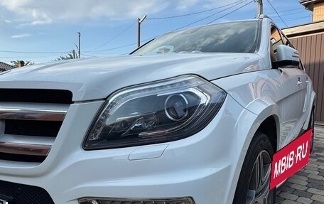 Mercedes-Benz GL-Класс, 2015 год, 3 370 000 рублей, 8 фотография