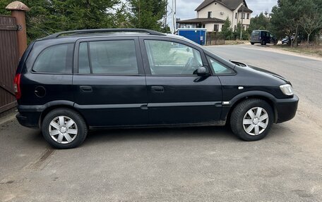 Opel Zafira A рестайлинг, 2002 год, 350 000 рублей, 5 фотография