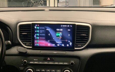 KIA Sportage IV рестайлинг, 2019 год, 2 300 000 рублей, 16 фотография