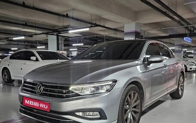 Volkswagen Passat B8 рестайлинг, 2021 год, 2 980 300 рублей, 1 фотография