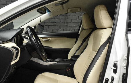 Lexus NX I, 2015 год, 3 330 000 рублей, 17 фотография