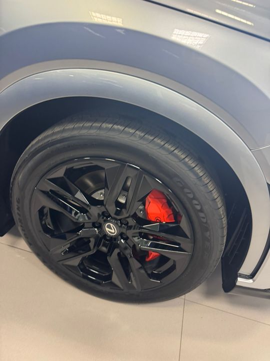 Lexus RX IV рестайлинг, 2025 год, 12 000 000 рублей, 3 фотография