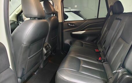 Nissan Terra, 2022 год, 2 390 000 рублей, 10 фотография