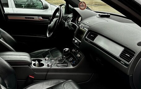 Volkswagen Touareg III, 2018 год, 3 450 000 рублей, 11 фотография