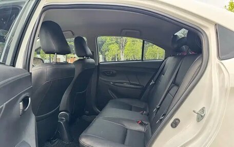 Toyota Vios III, 2022 год, 1 200 000 рублей, 13 фотография