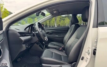 Toyota Vios III, 2022 год, 1 200 000 рублей, 12 фотография