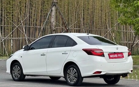 Toyota Vios III, 2022 год, 1 200 000 рублей, 7 фотография
